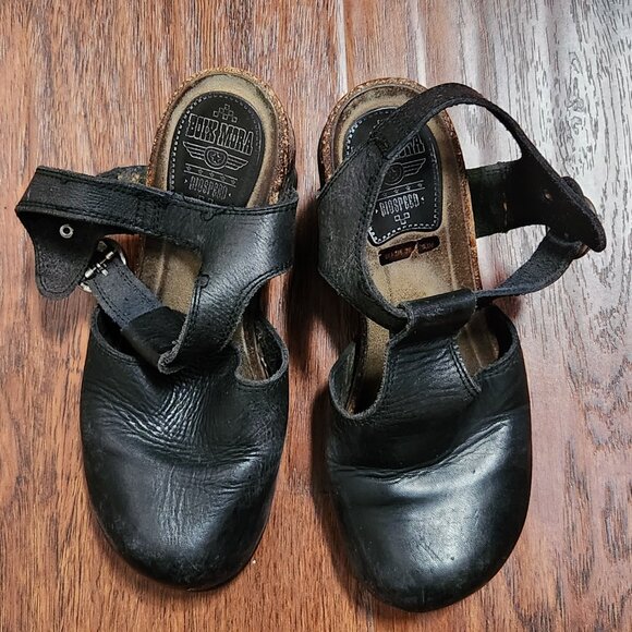 Leather clogs with rubber soles - Picture 4 of 5